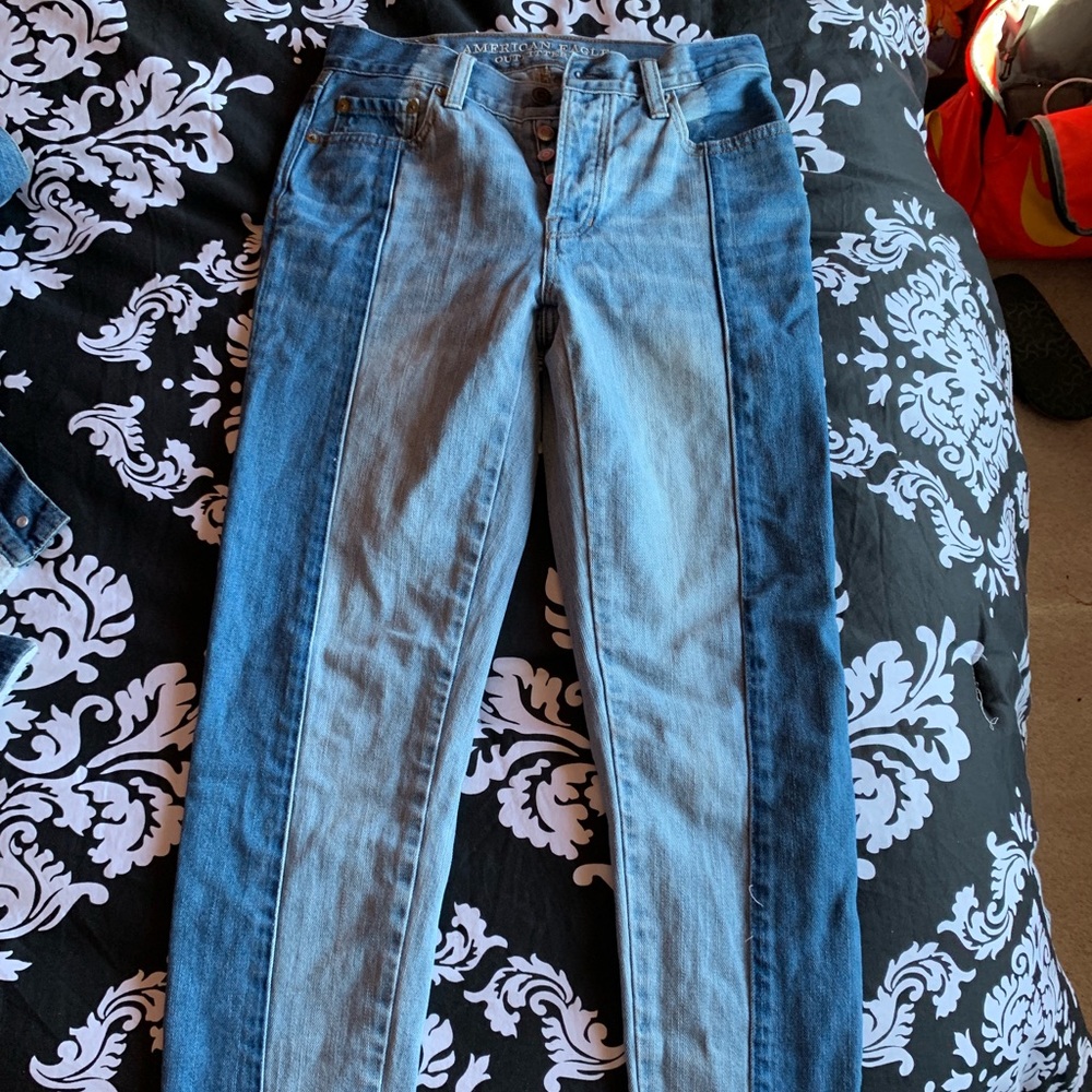 American Eagle High Rise Jeans